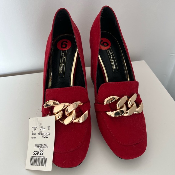 New- red heels - Picture 2 of 2